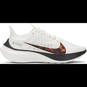 nike zoom gravity women running shoes lightweight